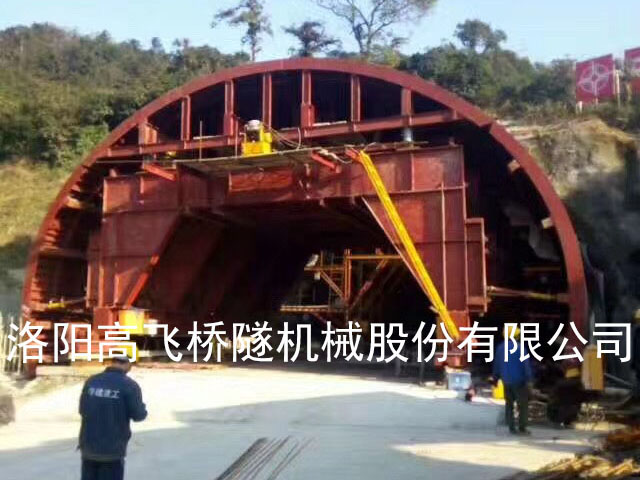 福州鴻森強建設(shè)工程有限公司-山東省淄博市博山姚家峪生態(tài)養(yǎng)老中心園區(qū)內(nèi)部市政道路和尚房隧道 福州鴻森強建設(shè)工程有限公司-山東省淄博市博山姚家峪生態(tài)養(yǎng)老中心園區(qū)內(nèi)部市政道路和尚房隧道